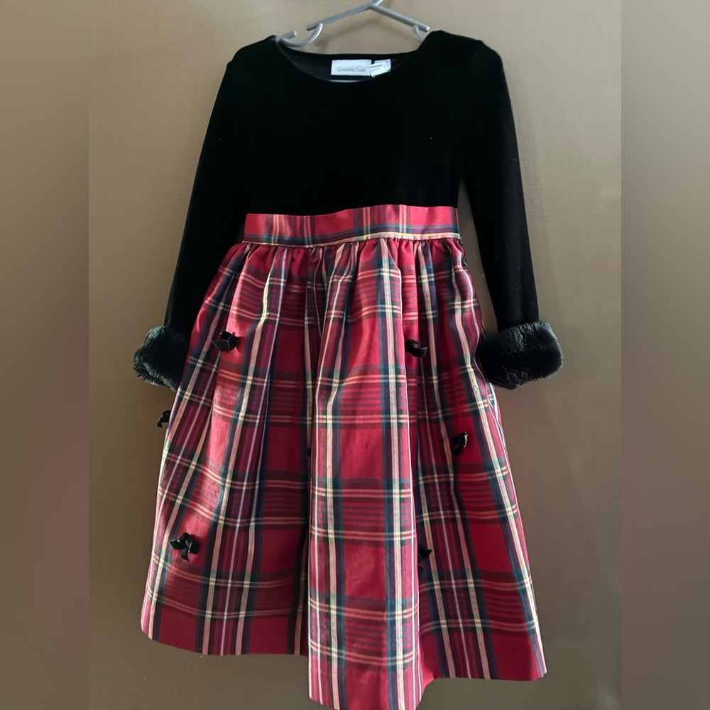 LOVELY CHARTER CLUB HOLIDAY/ PARTY DRESS Velvet top, plaid bottom